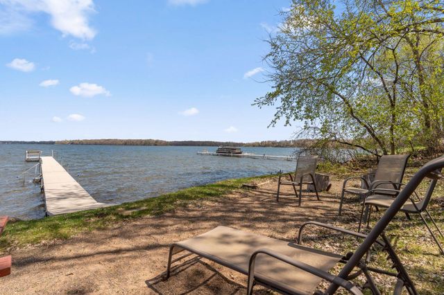 10400 Kismet Isle, Chisago City, MN 55013