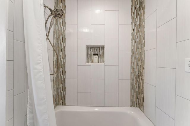 10400 Kismet Isle, Chisago City, MN 55013