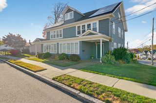 2022-2030 Highland Ave, Fall River, MA 02720