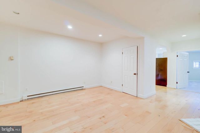 1238 MARYLAND AVE NE, Washington, DC 20002