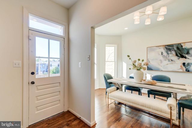 1238 MARYLAND AVE NE, Washington, DC 20002