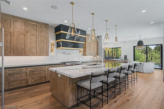 11423 Glowing Sunset Lane, Las Vegas, NV 89135