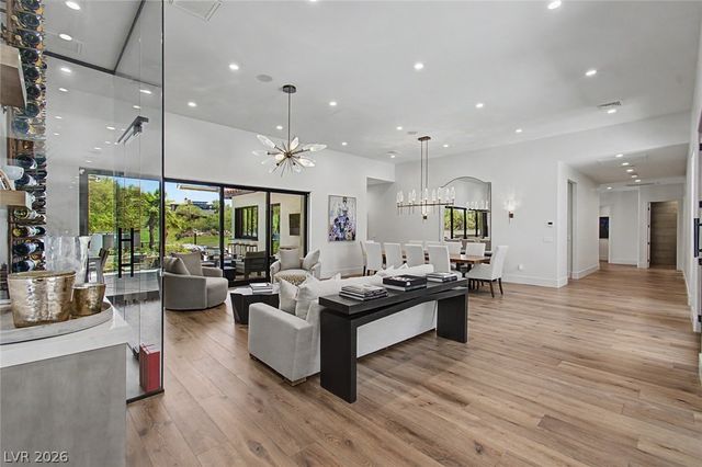 11423 Glowing Sunset Lane, Las Vegas, NV 89135