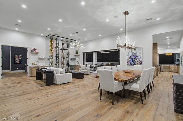 11423 Glowing Sunset Lane, Las Vegas, NV 89135