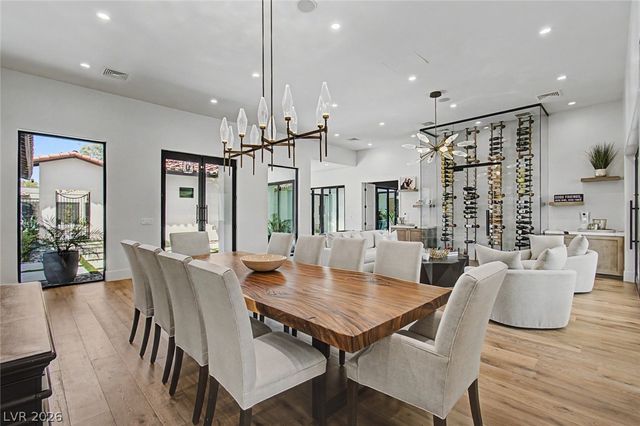 11423 Glowing Sunset Lane, Las Vegas, NV 89135