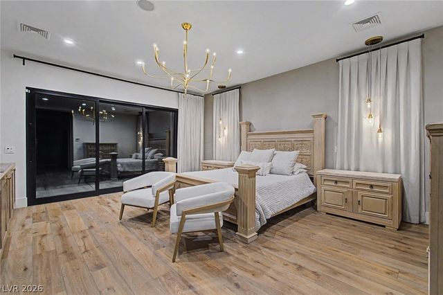 11423 Glowing Sunset Lane, Las Vegas, NV 89135