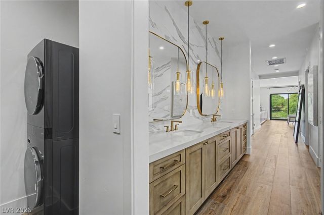 11423 Glowing Sunset Lane, Las Vegas, NV 89135