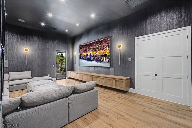 11423 Glowing Sunset Lane, Las Vegas, NV 89135