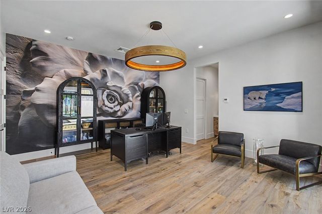 11423 Glowing Sunset Lane, Las Vegas, NV 89135