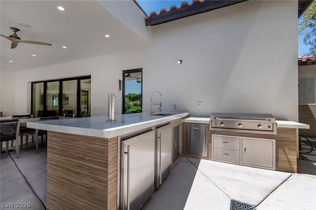 11423 Glowing Sunset Lane, Las Vegas, NV 89135