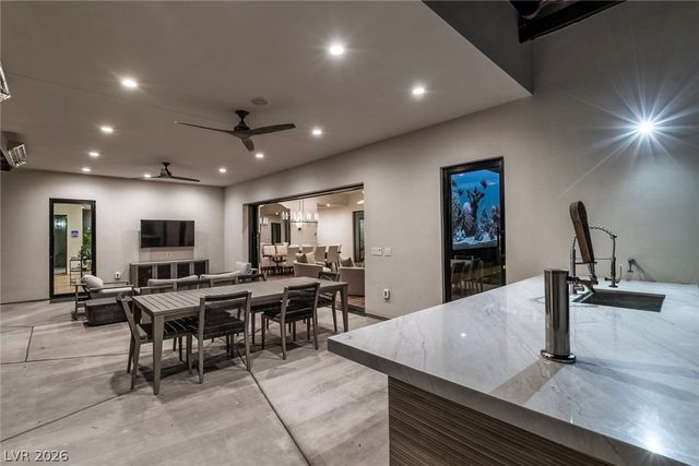 11423 Glowing Sunset Lane, Las Vegas, NV 89135