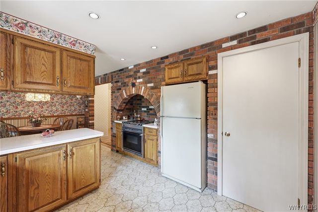 600 Roycroft Boulevard, Cheektowaga, NY 14225