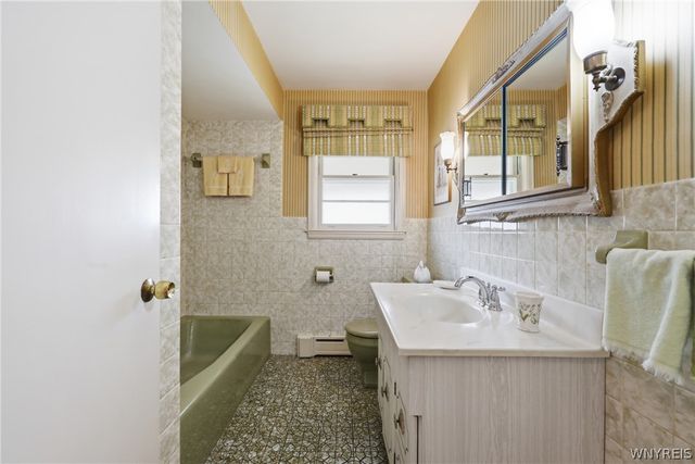 600 Roycroft Boulevard, Cheektowaga, NY 14225