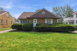 600 Roycroft Boulevard, Cheektowaga, NY 14225