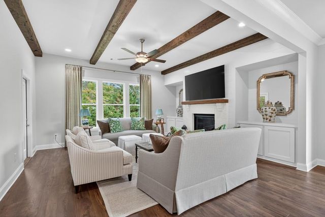 5659 Evelyn Lane, Flowery Branch, GA 30542