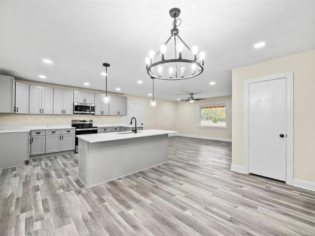 239 Brown Drive, Clermont, GA 30527