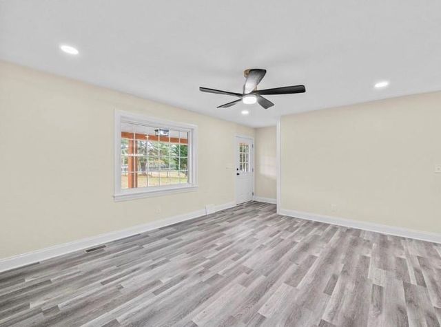239 Brown Drive, Clermont, GA 30527
