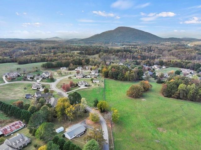 239 Brown Drive, Clermont, GA 30527