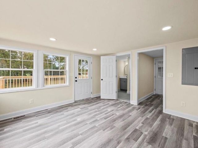 239 Brown Drive, Clermont, GA 30527