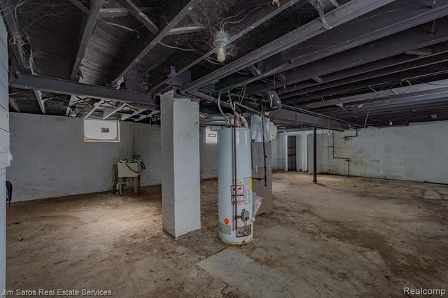 17892 Bradford Street, Detroit, MI 48205