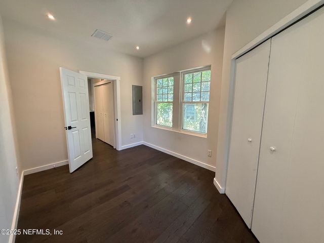 1733 MEMORIAL PARK Terrace, Jacksonville, FL 32204