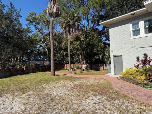 1733 MEMORIAL PARK Terrace, Jacksonville, FL 32204