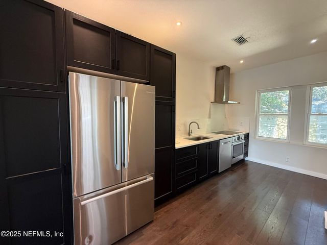 1733 MEMORIAL PARK Terrace, Jacksonville, FL 32204