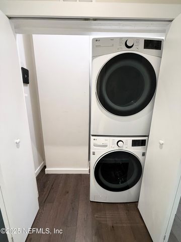 1733 MEMORIAL PARK Terrace, Jacksonville, FL 32204