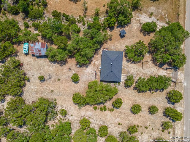 371 Lake Country, Lakehills, TX 78063