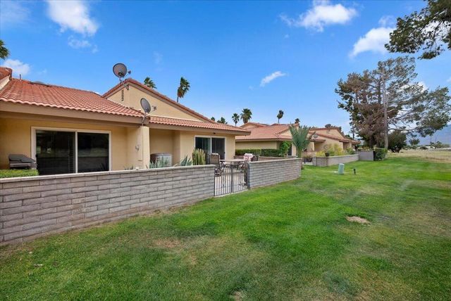 2671 N Whitewater Club Drive, Palm Springs, CA 92262