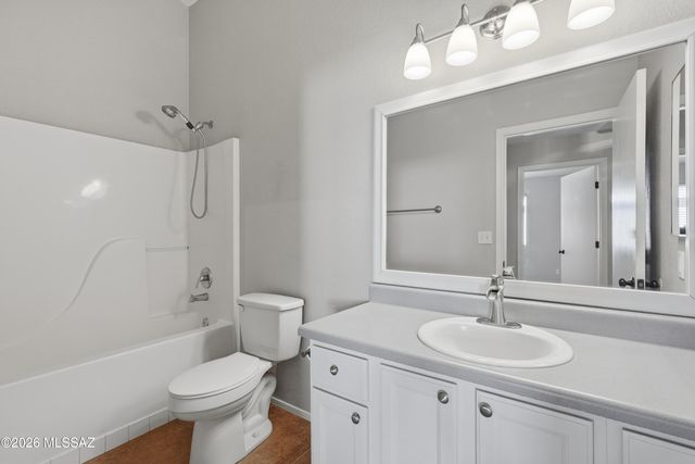 7821 S Kilbrennan Way, Tucson, AZ 85747