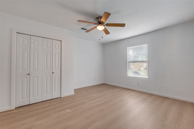 2410 S Marsalis Avenue, Dallas, TX 75216