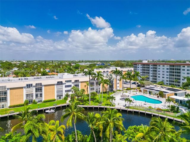 3000 NE 16th Ave 405, Oakland Park, FL 33334