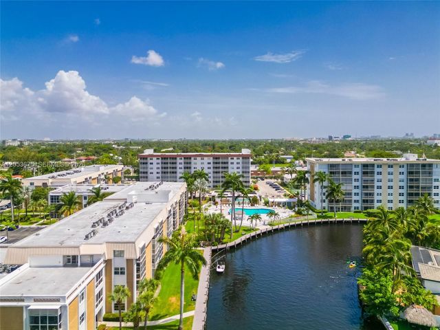 3000 NE 16th Ave 405, Oakland Park, FL 33334