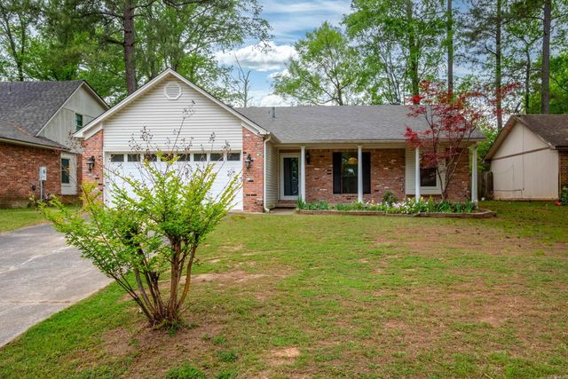 8 Tracy Austin Ct, Little Rock, AR 72210