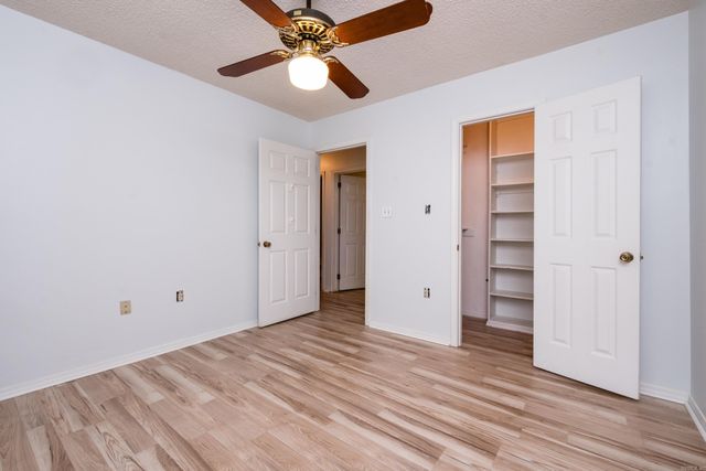 8 Tracy Austin Ct, Little Rock, AR 72210