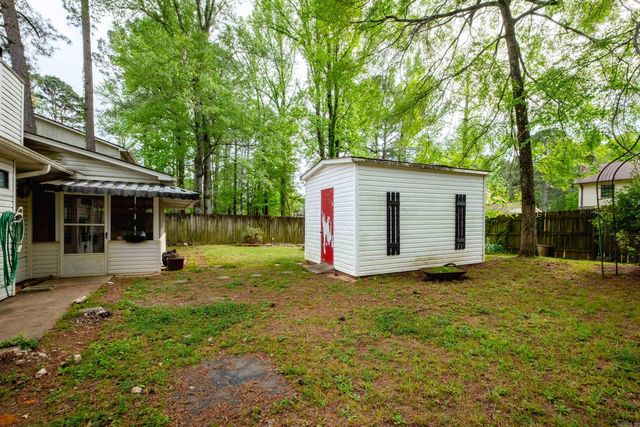 8 Tracy Austin Ct, Little Rock, AR 72210