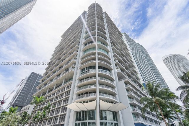 690 SW 1st Ct 2025, Miami, FL 33130