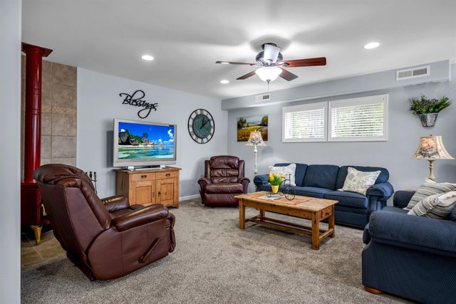 281 Ursula Dr, Sutter Creek, CA 95685