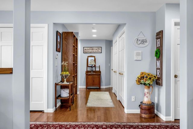 281 Ursula Dr, Sutter Creek, CA 95685