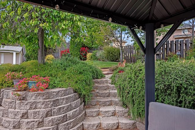 281 Ursula Dr, Sutter Creek, CA 95685
