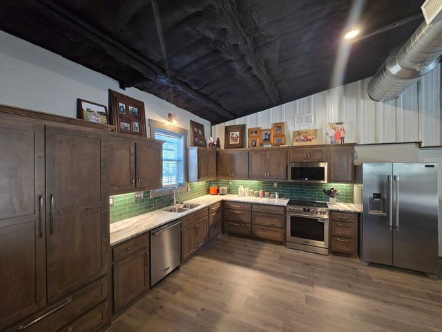 31665 Fm 121, Tioga, TX 76271