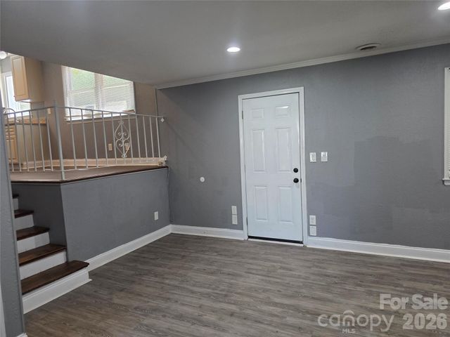 1524 Pondella Drive, Charlotte, NC 28213