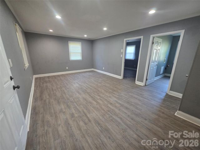 1524 Pondella Drive, Charlotte, NC 28213
