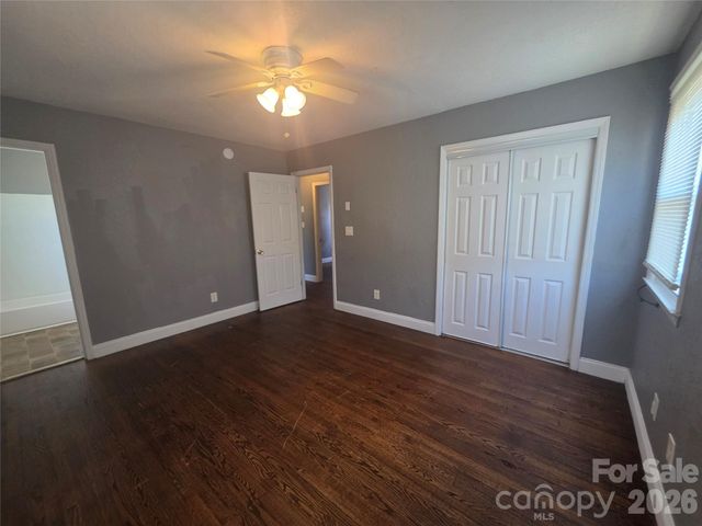 1524 Pondella Drive, Charlotte, NC 28213