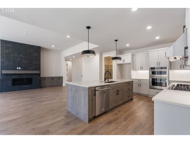 16713 Ne 38TH Ave, Vancouver, WA 98686