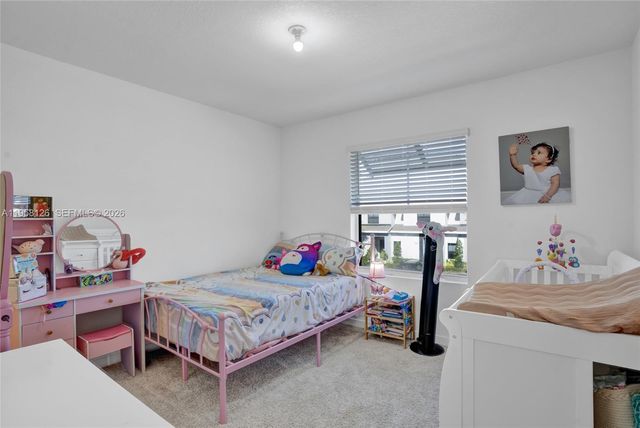 516 NE 1st Dr, Florida City, FL 33034