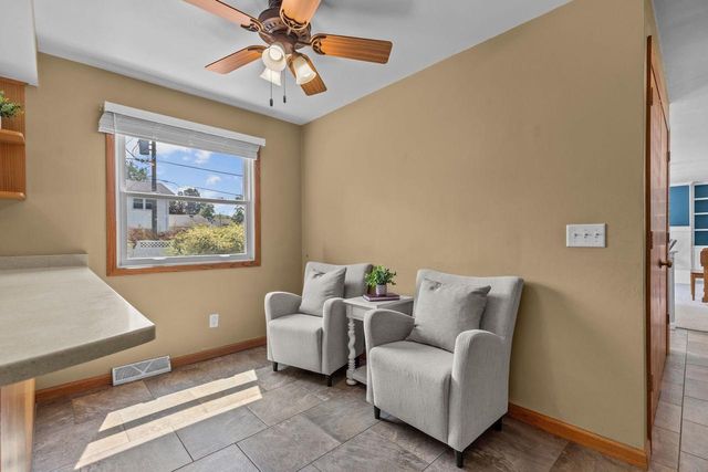 1330 N BRIARCLIFF DRIVE, Appleton, WI 54915