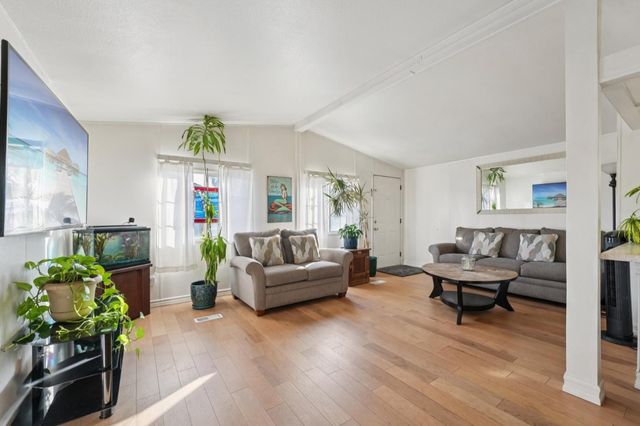 930 Rosedale Avenue 64, Capitola, CA 95010