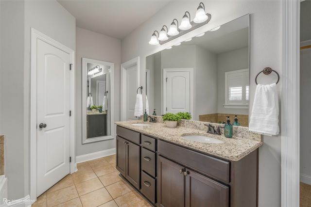 214 Apalachee Way, Bossier City, LA 71111